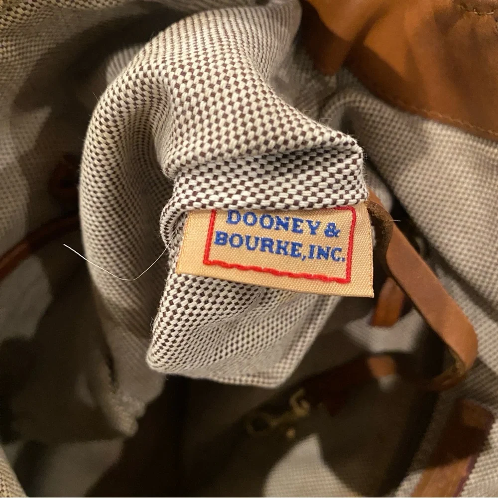 Bag, Dooney & Bourke Tan Monogram Hobo - Picture 8 of 16